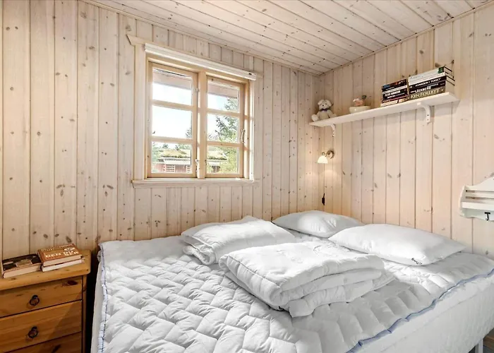 Bl1743-pandrup-rodhus-skolevej-14 Semesterbostad *